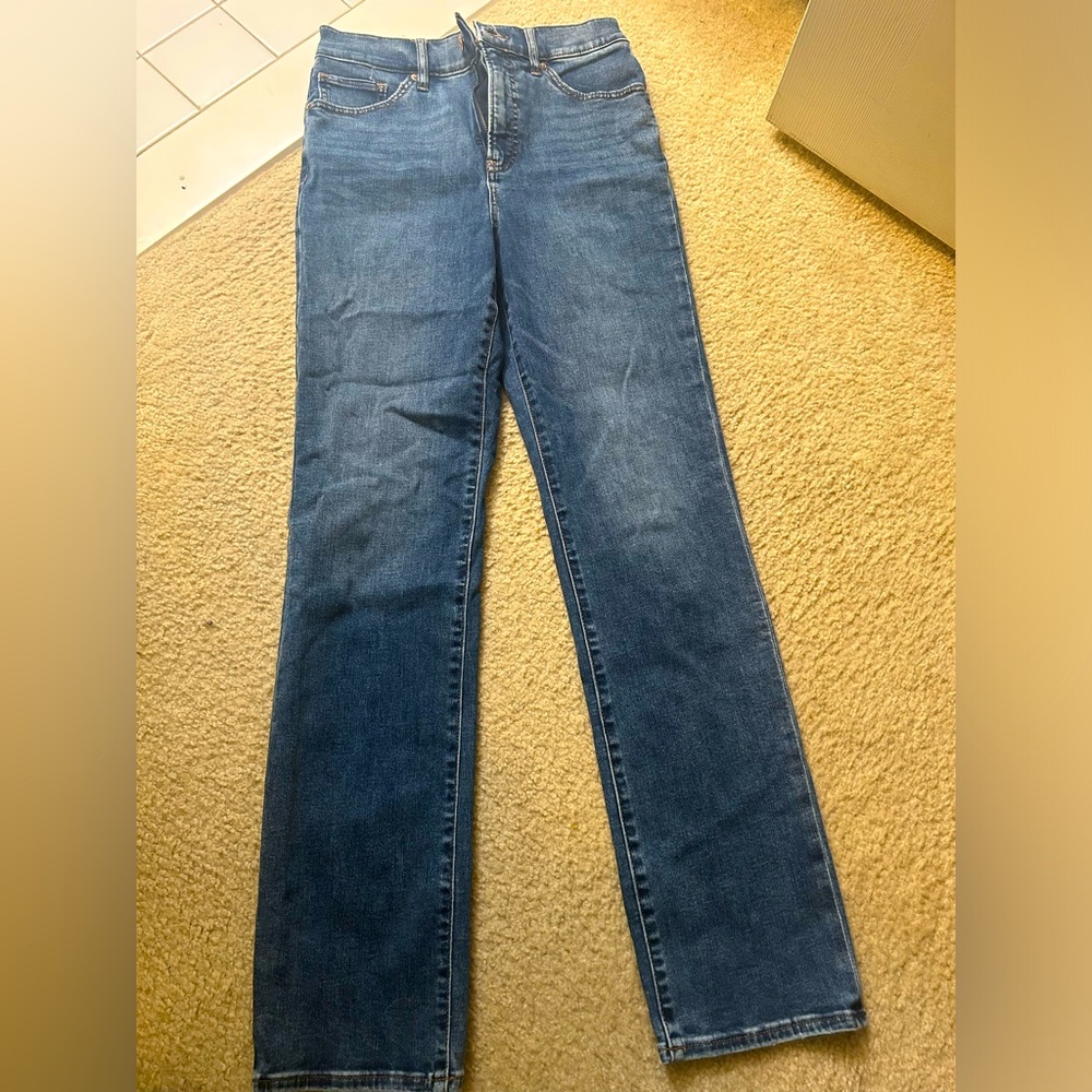 NWOT - Express Relaxed fit 90s jeans - size 4 Reg length